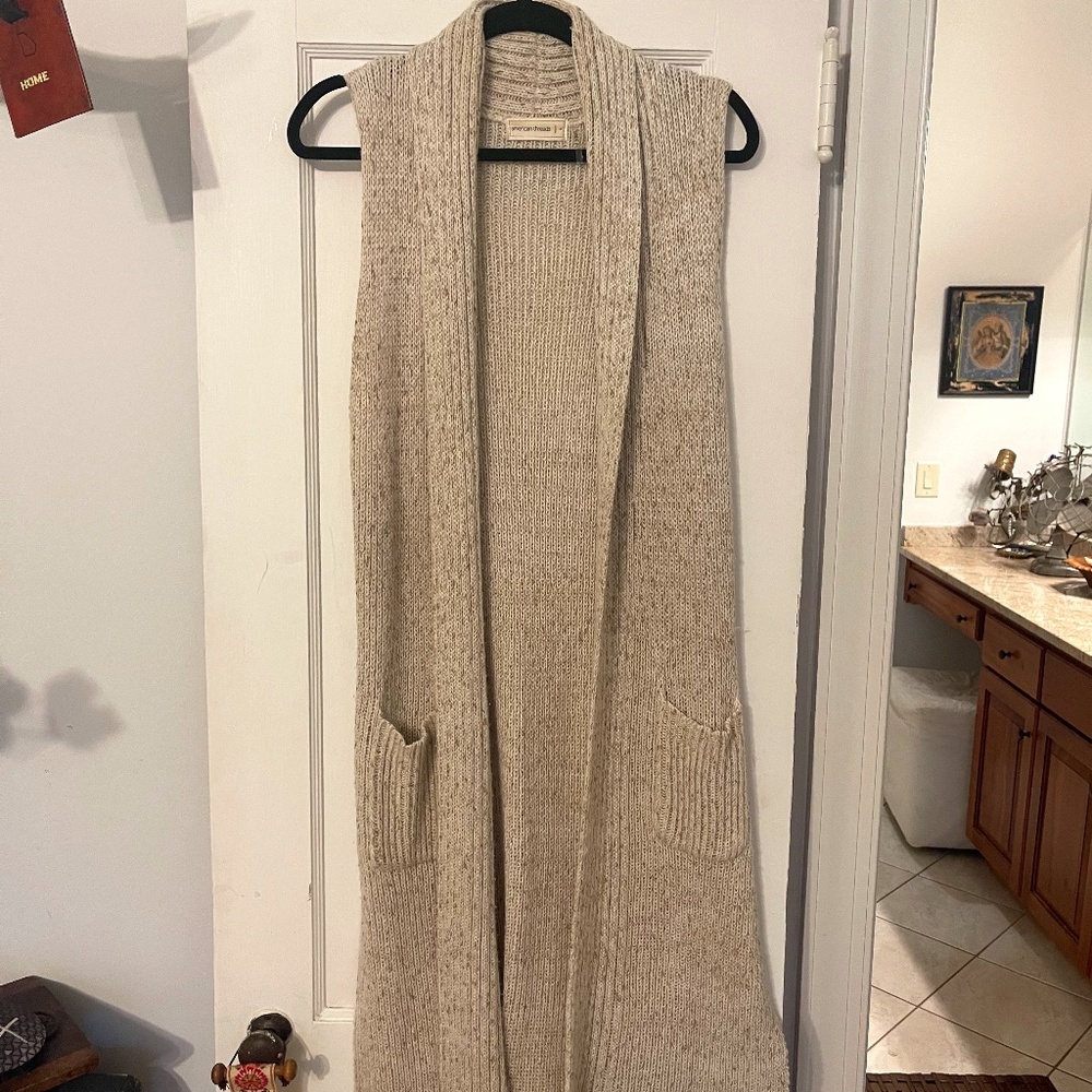 American Threads Cardigan Small